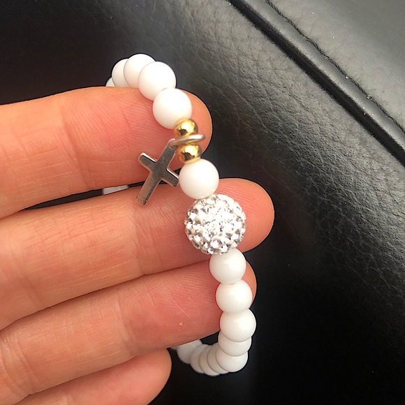 The “JEN” Swarovski Bracelet - Picture 4 of 5